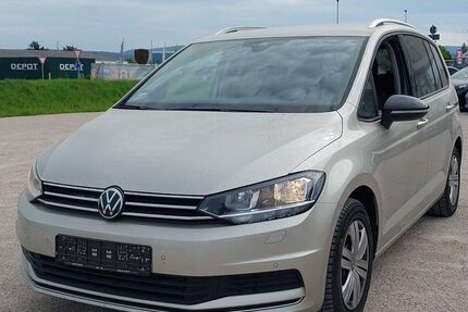 VW Touran 24.400 km 30.390 &euro; Magdeburg 39128