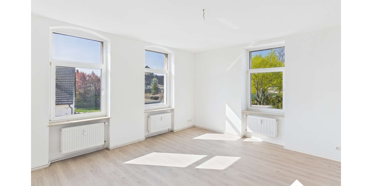 Großzügige frisch sanierte 2-Zimmer-Wohnung - Etagenwohnung Dahlenwarsleben Börde - Niedere Börde | Angebot:26196852