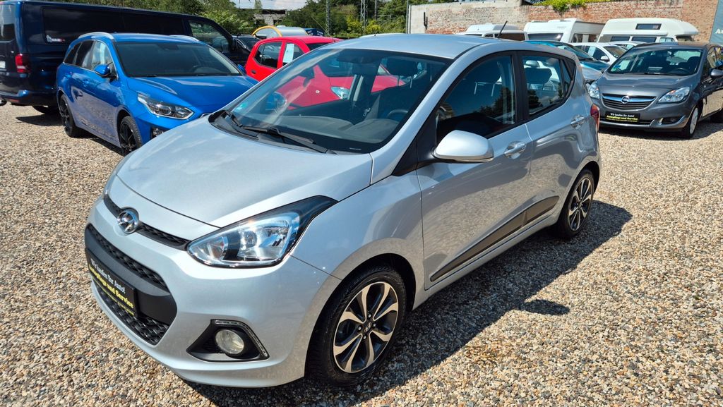 Hyundai i10 105.487 km 8.650 &euro; Schönebeck 39218