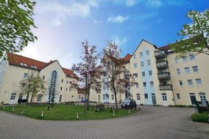 ALTERSGERECHT MIT BALKON