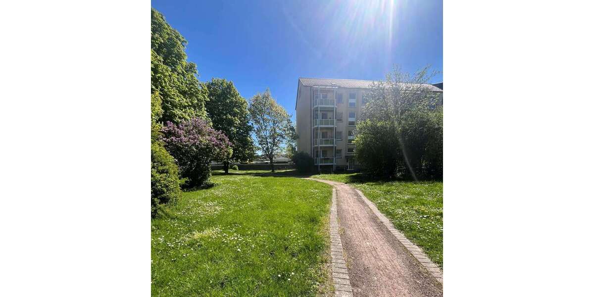 Etagenwohnung Calbe - 2 Zimmer, 53 m&sup2;, 370&euro; | Angebot:26402403