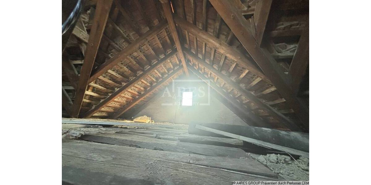 Mehrfamilienhaus, Wohnhaus Hakeborn Hakeborn - 1 Zimmer, 300 m&sup2;, 20.000&euro; | Angebot:25997801