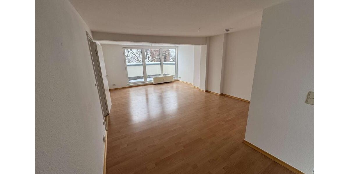 Dachgeschoßwohnung Magdeburg Leipziger Straße - 2 Zimmer, 70 m&sup2;, 520&euro; | Angebot:24801418