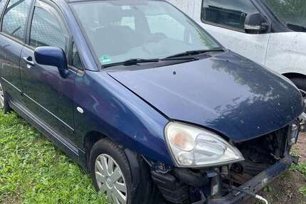 Suzuki Liana 121.000 km 400 &euro; Magdeburg 39124