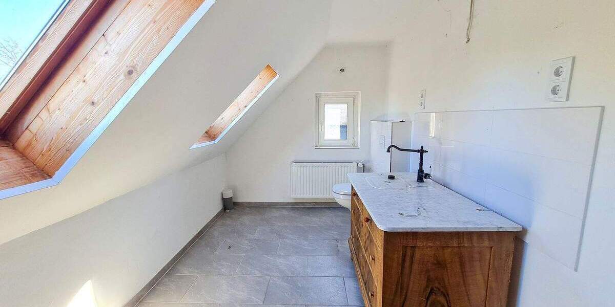 Doppelhaushälfte Magdeburg Salbke - 4 Zimmer, 100 m&sup2;, 230.000&euro; | Angebot:24435559