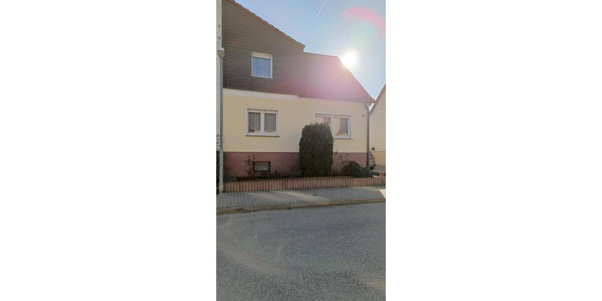 Doppelhaushälfte Schönebeck (Elbe) - 4 Zimmer, 110 m&sup2;, 179.000&euro; | Angebot:26462781