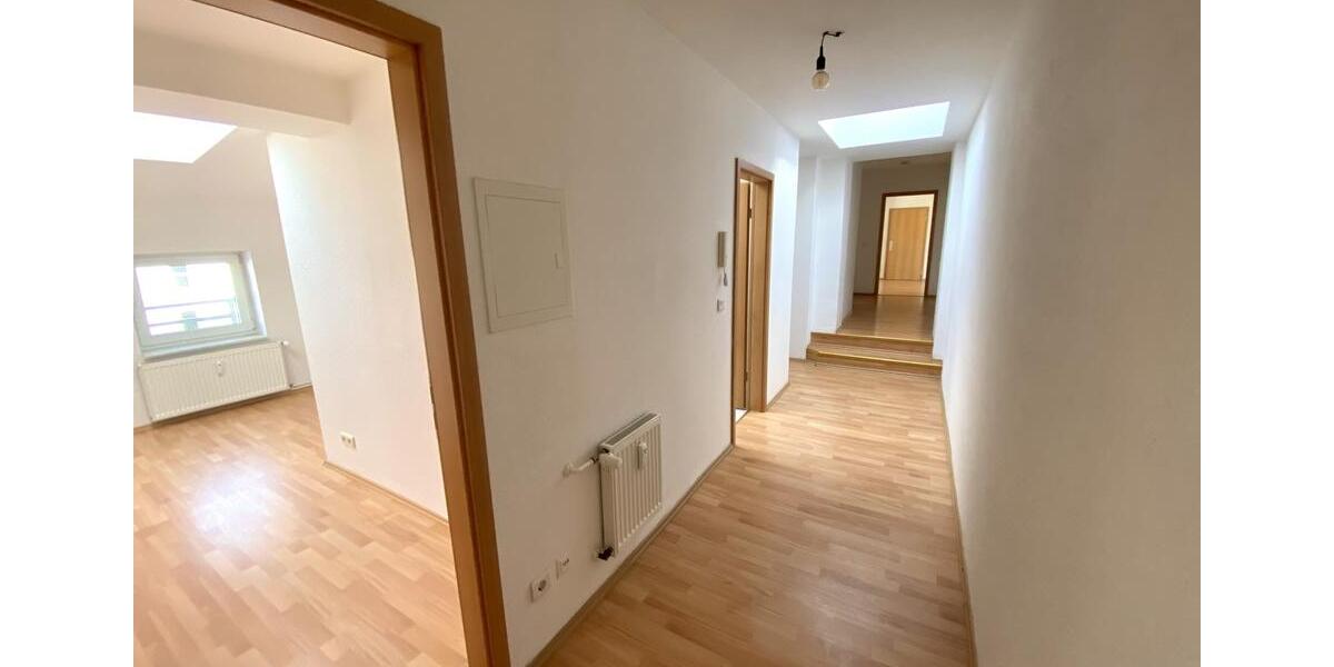 Dachgeschoßwohnung Magdeburg Leipziger Straße - 3 Zimmer, 86 m&sup2;, 473&euro; | Angebot:20575305