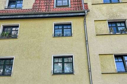 Haus Oschersleben - 11 Zimmer, 233 m&sup2;, 149.000&euro; | Angebot:21502302