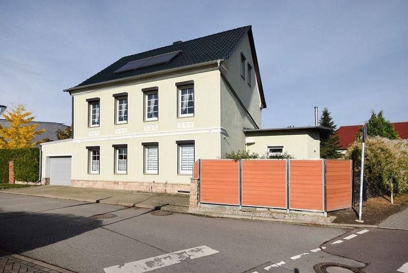 Einfamilienhaus Oschersleben (Bode) - 8 Zimmer, 260 m&sup2;, 320.000&euro; | Angebot:27027654