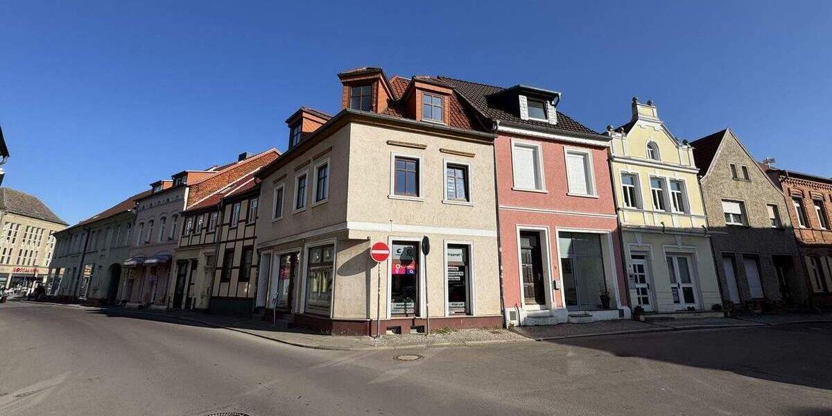 Mehrfamilienhaus, Wohnhaus Burg - 7 Zimmer, 109 m&sup2;, 139.000&euro; | Angebot:25699967