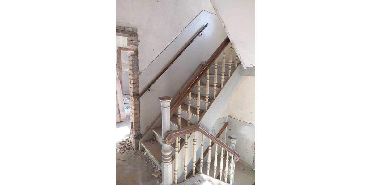 Mehrfamilienhaus, Wohnhaus Burg (bei Magdeburg) Burg - 1 Zimmer, 307 m&sup2;, 100.000&euro; | Angebot:25746695