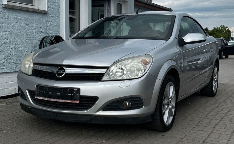 Opel Astra 157.700 km 1.900 € Burg 39288
