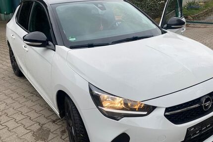 Opel Corsa 91.800 km 9.900 &euro; Magdeburg 39122