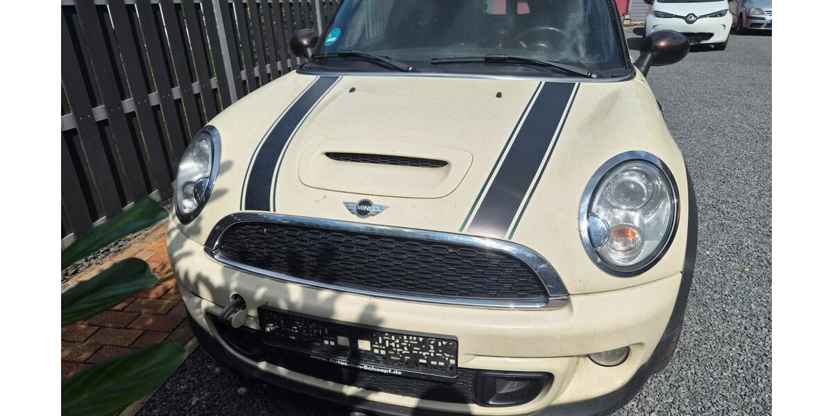 Mini Cooper SD 140.000 km 4.400 &euro; Theeßen 39291