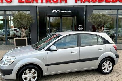 Kia Rio 109.063 km 4.950 &euro; Magdeburg 39112