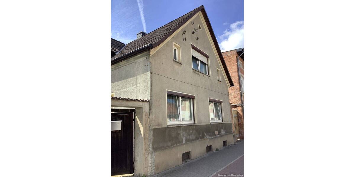 Einfamilienhaus Sülzetal / Altenweddingen Altenweddingen - 4 Zimmer, 120 m&sup2;, 82.000&euro; | Angebot:26833151