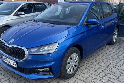 Skoda Fabia 3.678 km 21.990 &euro; Schönebeck 39218