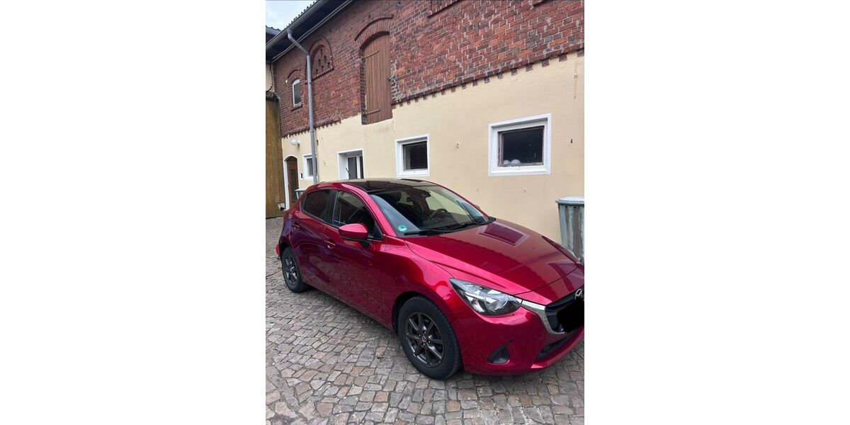 Mazda 2 75.450 km 9.999 &euro; Pömmelte 39249