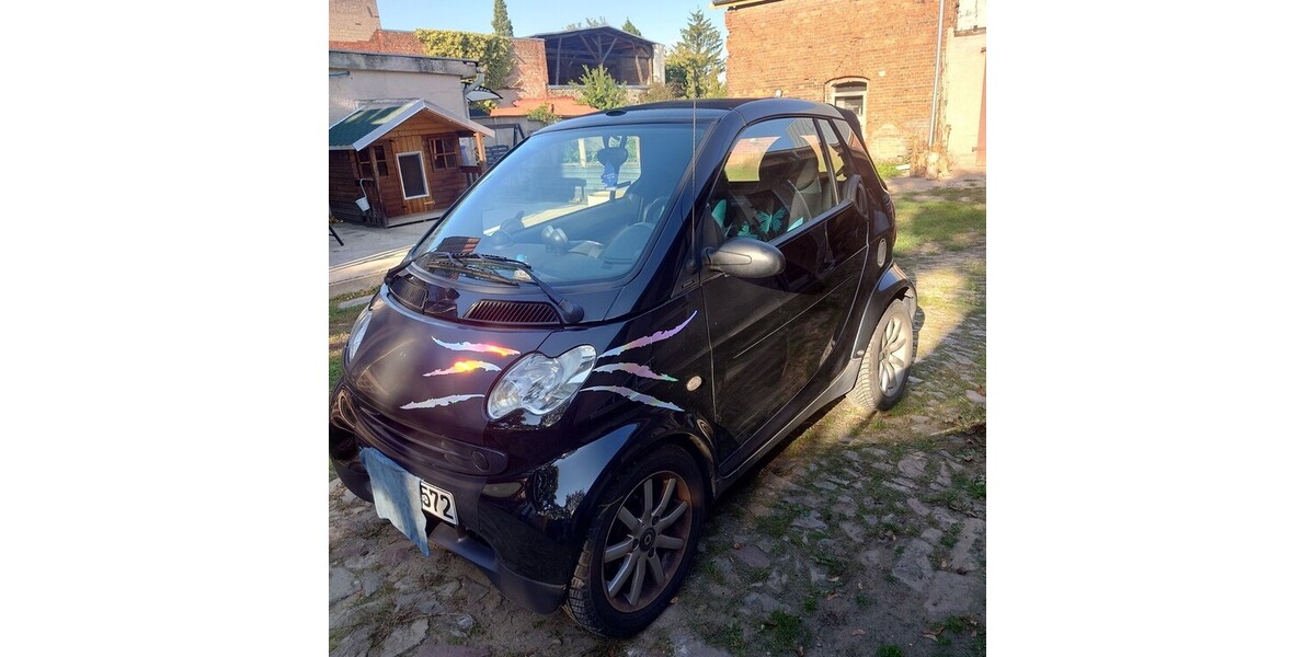Smart ForTwo 78.130 km 2.700 &euro; Magdeburg 39104
