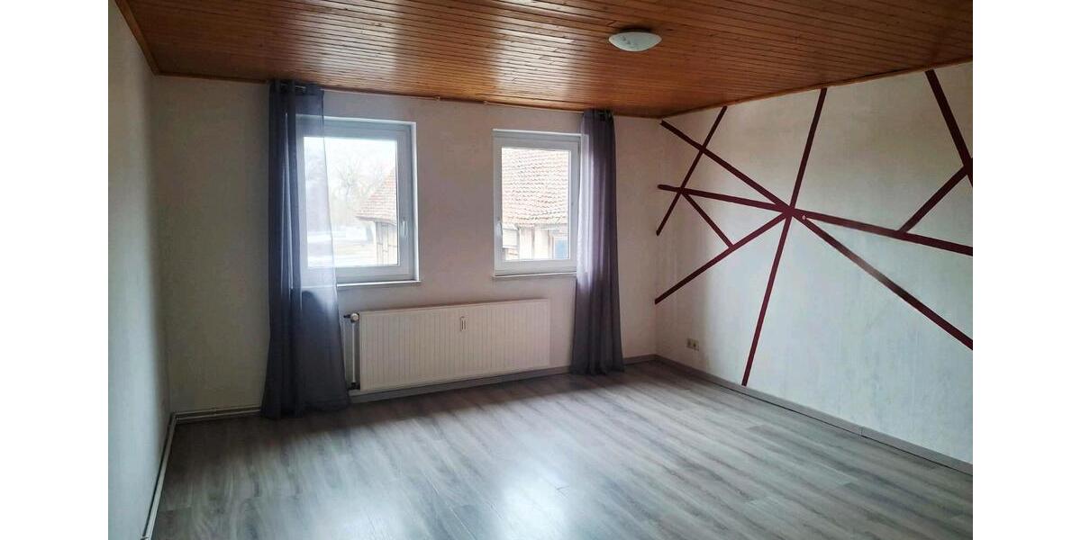 Etagenwohnung Erxleben - 2 Zimmer, 59 m&sup2;, 360&euro; | Angebot:27618789