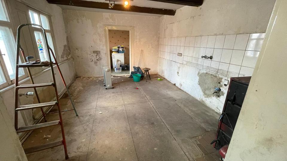 Erdgeschoßwohnung Erxleben - 4 Zimmer, 90 m&sup2;, 600&euro; | Angebot:26160773