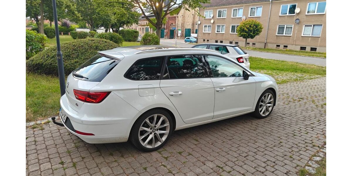 Seat Leon 82.000 km 14.500 &euro; Hadmersleben 39387
