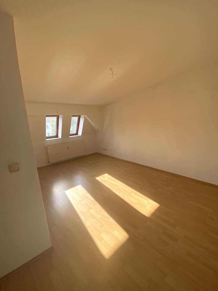 Wohnung zum Mieten in Magdeburg 300 € 46 m²