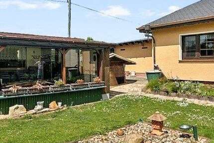 Haus zum Kaufen in Magdeburg 120.000 € 95 m² 4 zimmer