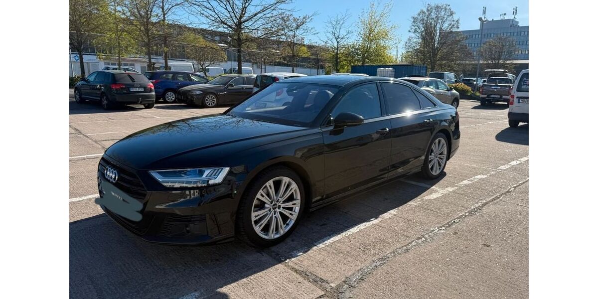 Audi A8 195.000 km 39.500 &euro; Hohenwarsleben 39326