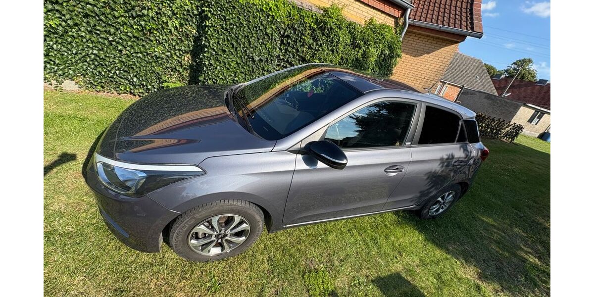 Hyundai i20 39.000 km 10.500 &euro; Wanzleben Börde 39164
