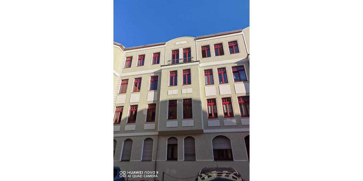 Dachgeschoßwohnung Magdeburg Leipziger Straße - 1 Zimmer, 20 m&sup2;, 460&euro; | Angebot:24437332