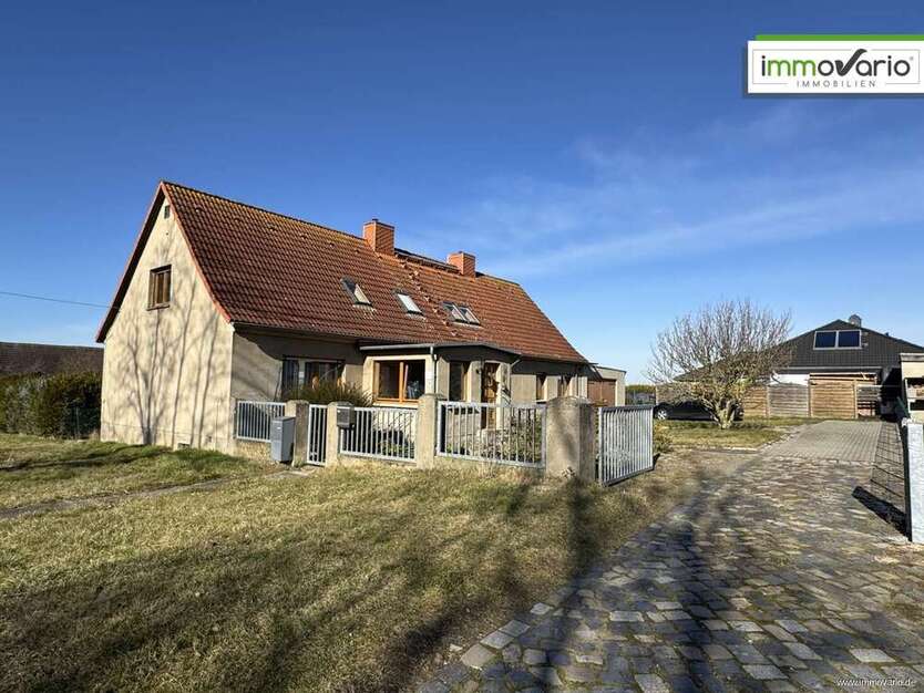Haus zum Kaufen in Wanzleben Blumenberg 249.000 € 224 m²