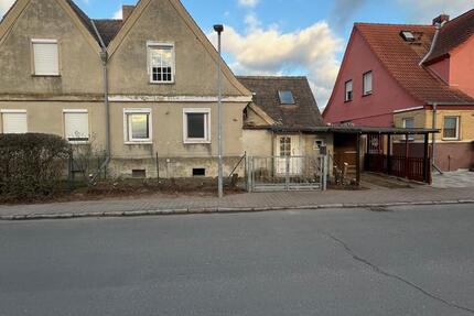 Haus Biederitz - 4 Zimmer, 120 m&sup2;, 90.000&euro; | Angebot:24877195