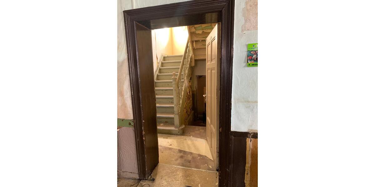 Mehrfamilienhaus, Wohnhaus Wolmirstedt - 18 Zimmer, 620 m&sup2;, 120.000&euro; | Angebot:25236469