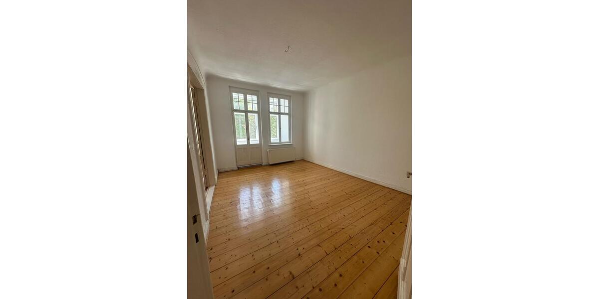 Etagenwohnung Magdeburg Alte Neustadt - 4 Zimmer, 123 m&sup2;, 925&euro; | Angebot:20693896