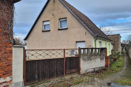 Haus Calbe (Saale) - 8 Zimmer, 163 m&sup2;, 60.000&euro; | Angebot:26030244