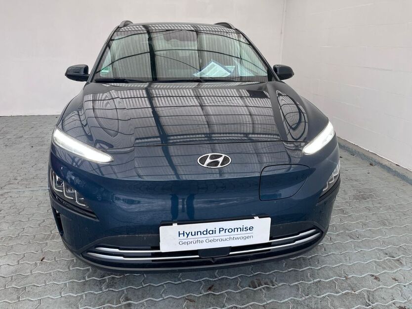 Hyundai KONA 35.380 km 19.800 € Magdeburg 39116