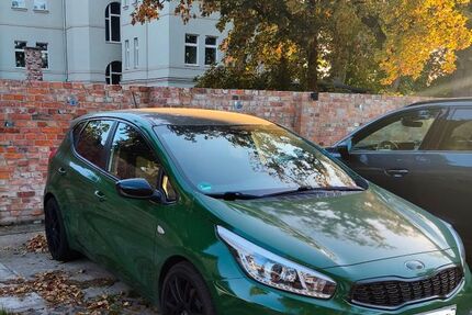 Kia ceed / Ceed 103.000 km 7.999 &euro; Schönebeck 39218