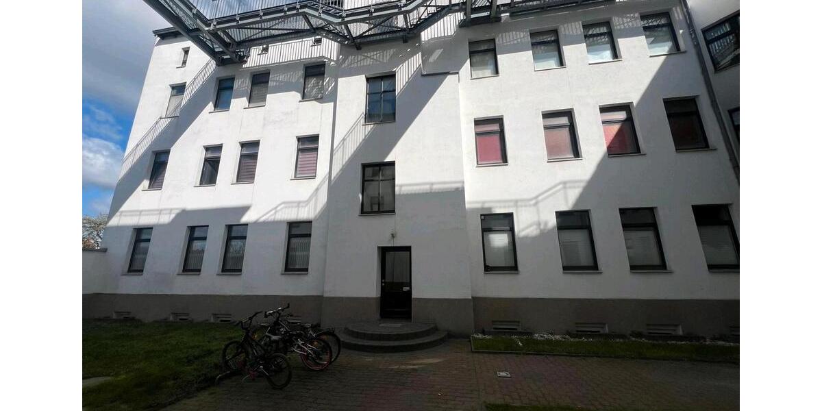Dachgeschoßwohnung Magdeburg Leipziger Straße - 2 Zimmer, 39 m&sup2;, 350&euro; | Angebot:26050233