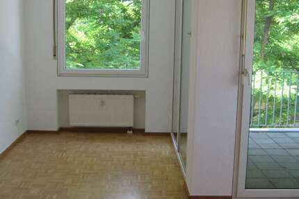 Wohnung zum Mieten in Magdeburg 370 € 48.15 m² 1 zimmer