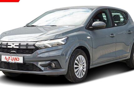 Dacia Sandero 41.924 km 15.950 &euro; Magdeburg 39118