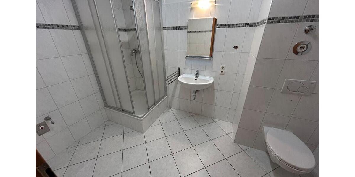 Etagenwohnung Magdeburg Nordwest - 1 Zimmer, 59 m&sup2;, 445&euro; | Angebot:26534923