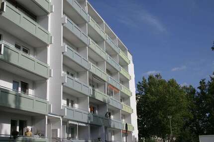 Wohnung Magdeburg Alt Olvenstedt - 2 Zimmer, 55 m&sup2;, 355&euro; | Angebot:26964361
