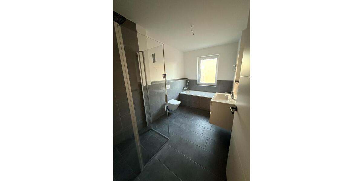 Etagenwohnung Magdeburg Beyendorf-Sohlen - 4 Zimmer, 140 m&sup2;, 1.799&euro; | Angebot:24319253