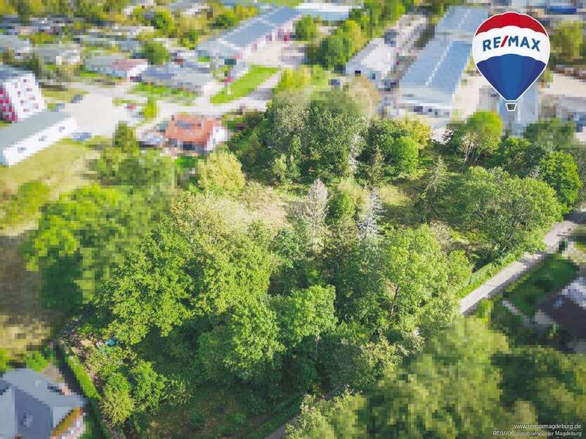 Grundstück in Burg 225.000 € 6995 m²