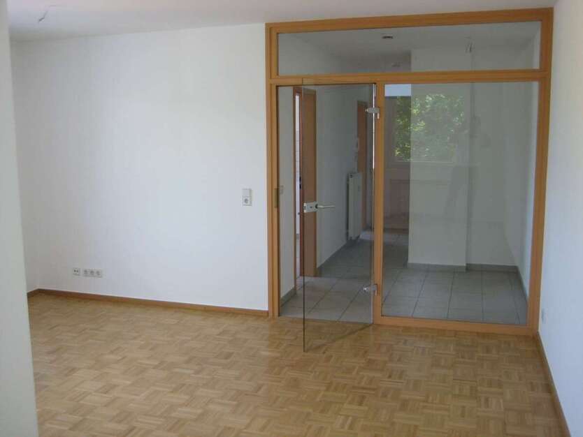 Wohnung zum Mieten in Magdeburg 370 € 48.15 m² 1 zimmer