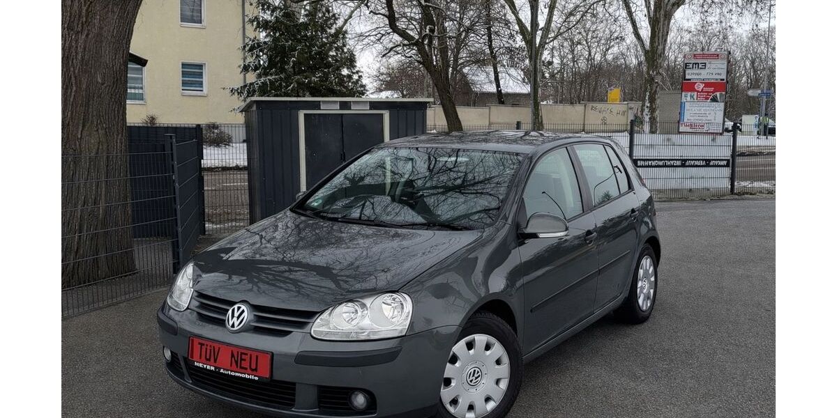 VW Golf 215.000 km 2.900 &euro; Heyrothsberge Bideritz 39175