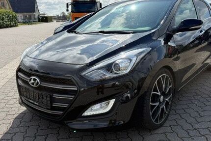 Hyundai i30 113.000 km 8.300 &euro; Hohenwarsleben 39326