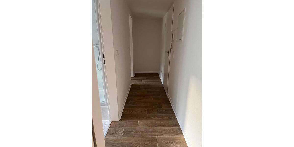 Dachgeschoßwohnung Magdeburg Neue Neustadt - 2 Zimmer, 48 m&sup2;, 330&euro; | Angebot:26446336