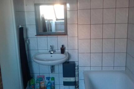 Wohnung Schönebeck (Elbe) - 1 Zimmer, 38 m&sup2;, 270&euro; | Angebot:26426160